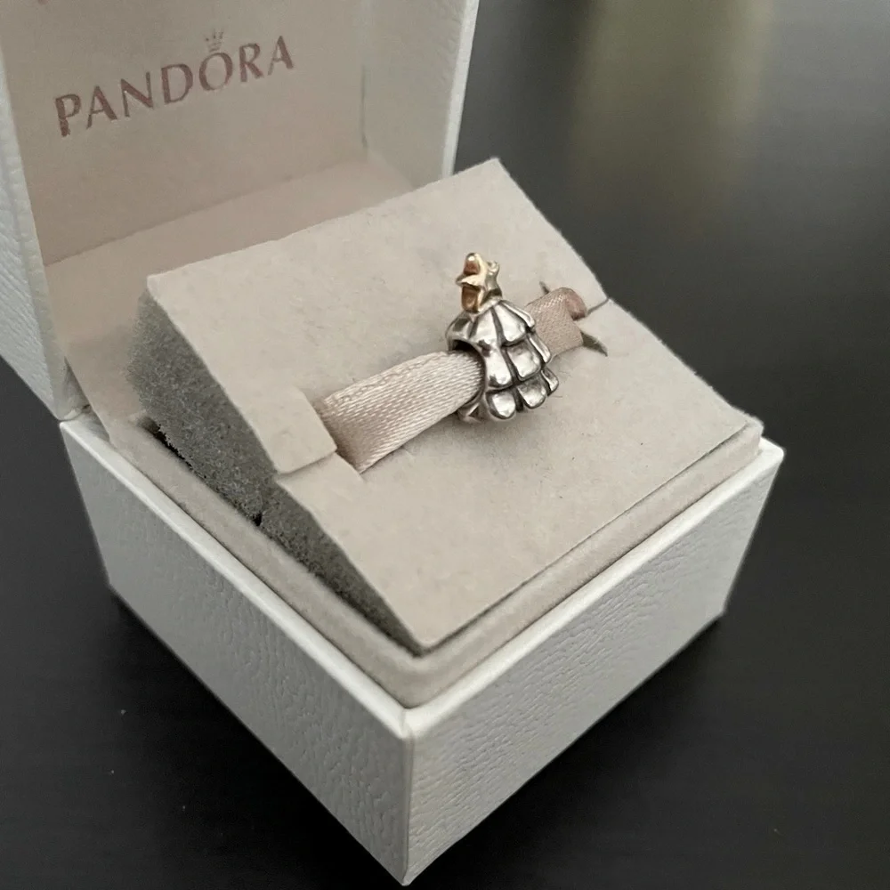 Pandora Christmas tree 14k star